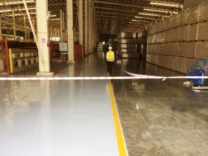 Thi công sơn epoxy kháng khuẩn là gì? Tác dụng và quy trình thi công sơn epoxy kháng khuẩn